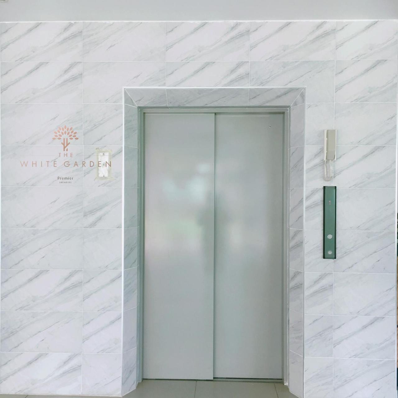 The White Garden Premier Saraburi Hotel Ban Dao Ruang  Eksteriør billede