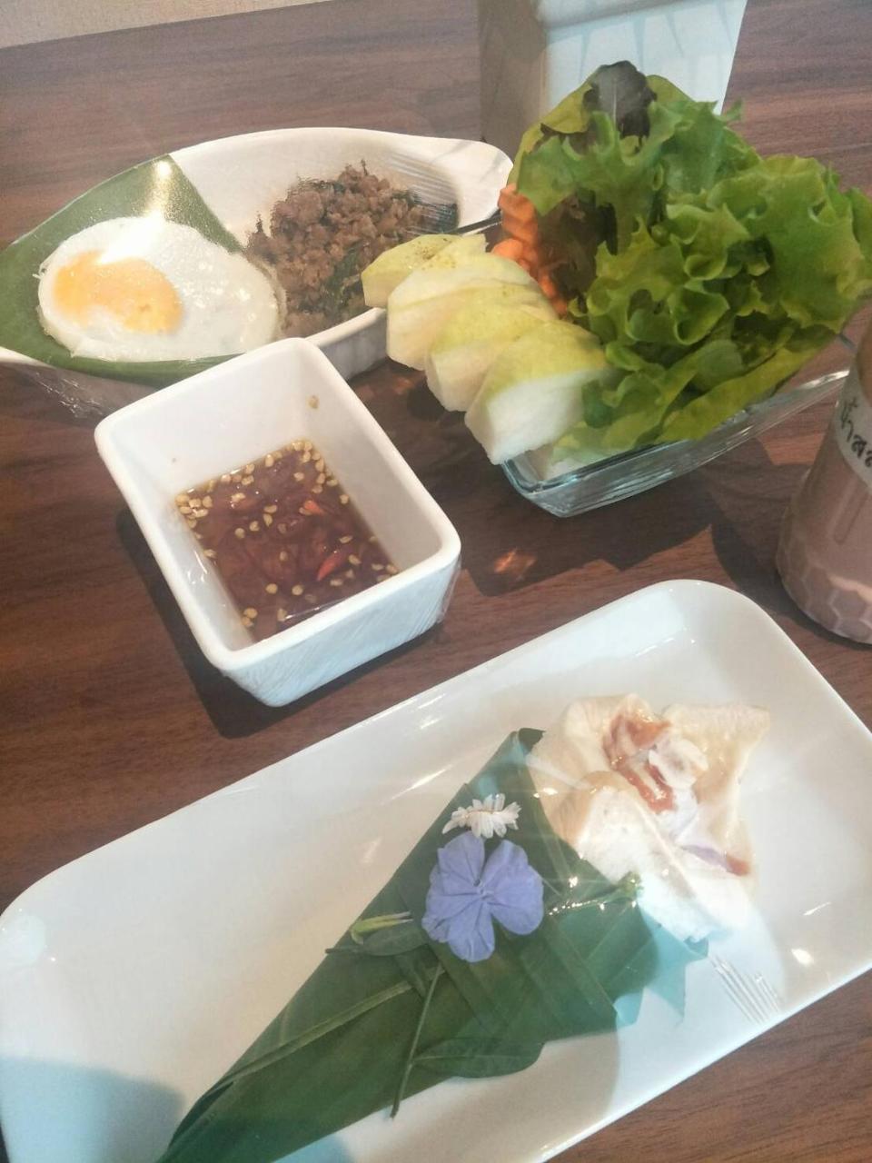 The White Garden Premier Saraburi Hotel Ban Dao Ruang  Eksteriør billede