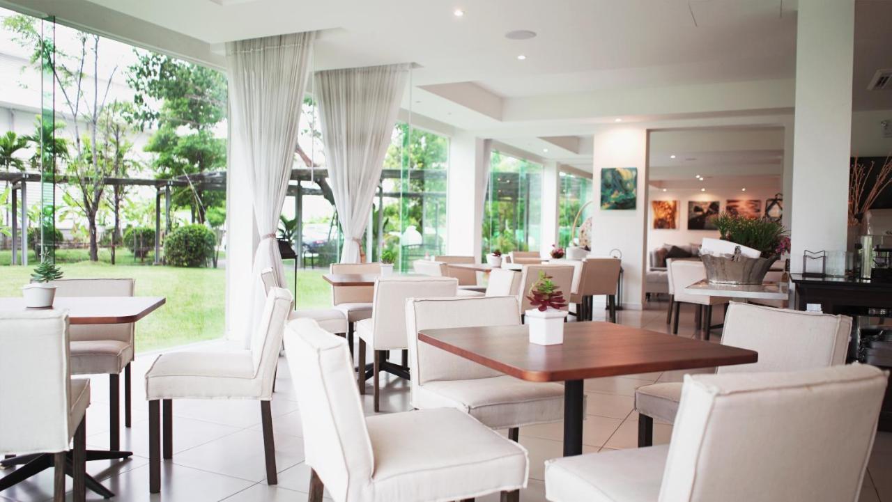 The White Garden Premier Saraburi Hotel Ban Dao Ruang  Eksteriør billede