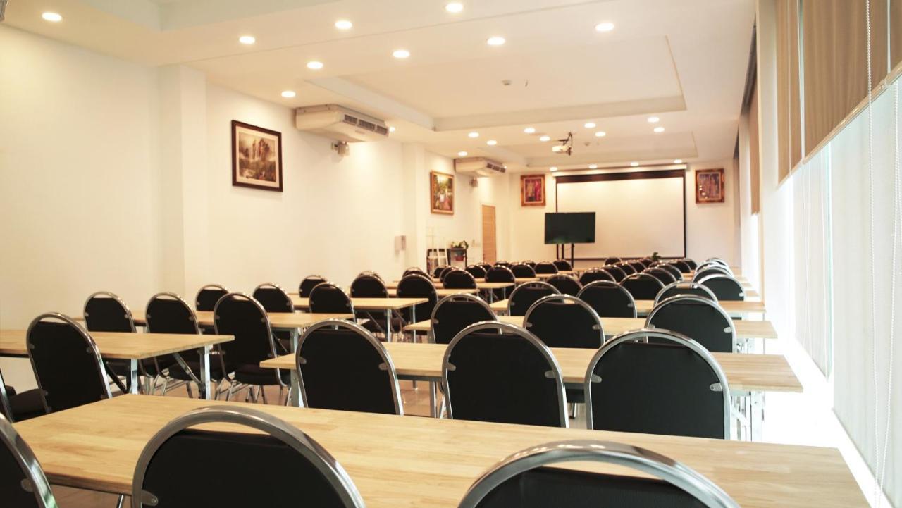 The White Garden Premier Saraburi Hotel Ban Dao Ruang  Eksteriør billede