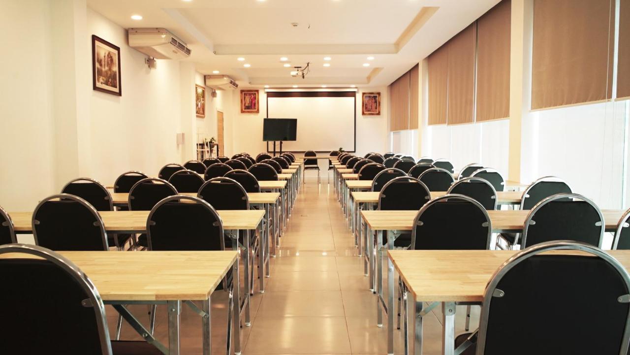 The White Garden Premier Saraburi Hotel Ban Dao Ruang  Eksteriør billede